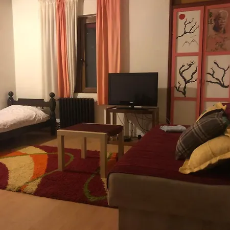 Old Town House Apartment Niksic Exterior photo