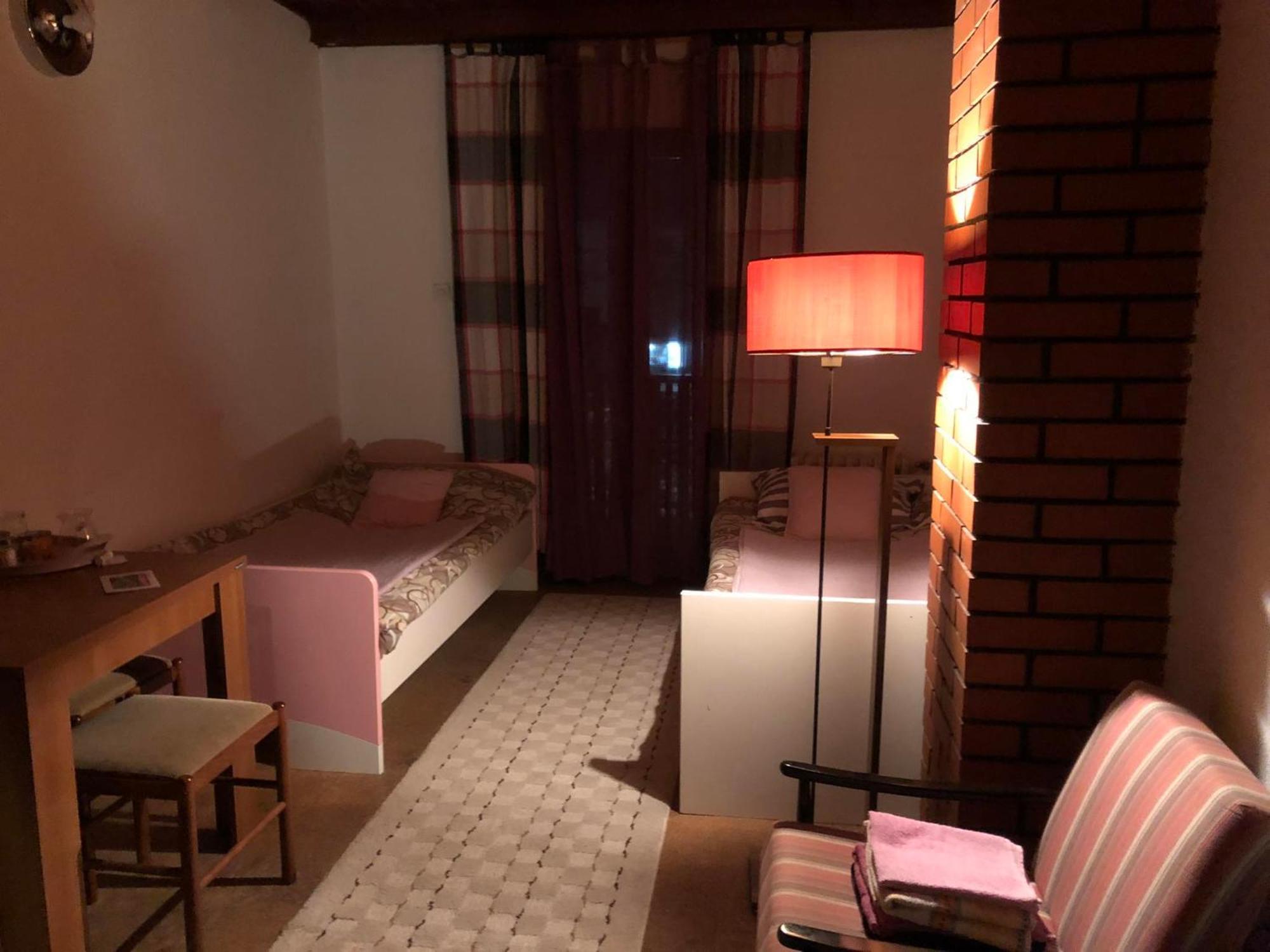 Old Town House Homestay *